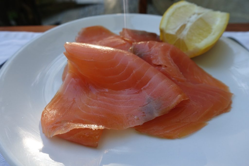 freshly smoked salmon, salmon, fish-1776533.jpg